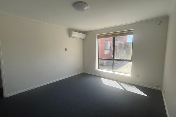 12/31-35 Potter Street, Dandenong. - Photo 1