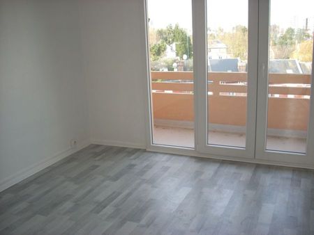 QUARTIER REMICOURT AU CALME - Photo 4