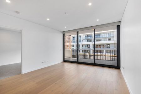 Luxury Apartment in Prime Location - Photo 4