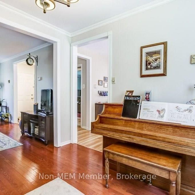 For Lease - 369 HICKLING Trail Unit# Upper, Barrie, Ontario - Photo 1