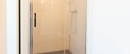 Appartement te huur: Andre van der Louwbrug 3011 WM Rotterdam - Photo 3