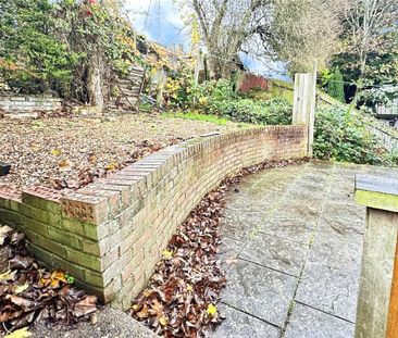 5 bedroom house to rent Brendon Avenue, Luton, Bedfordshire, LU2 - Photo 4