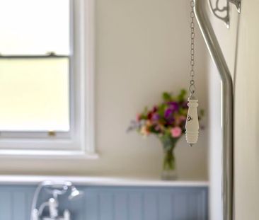 Kings Road, Horsham, West Sussex, RH13 - Photo 5