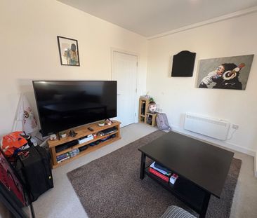 1 bedroom apartment to rent - Photo 2