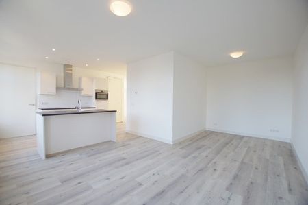 Te huur: Appartement Schuttersstraat in Rotterdam - Photo 2