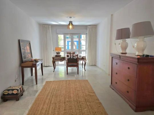 Piso en alquiler en Playa Bajadilla-Puertos - Photo 1