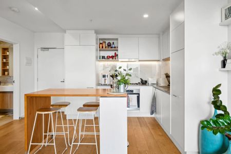 Modern luxury in the heart of Preston - Photo 3