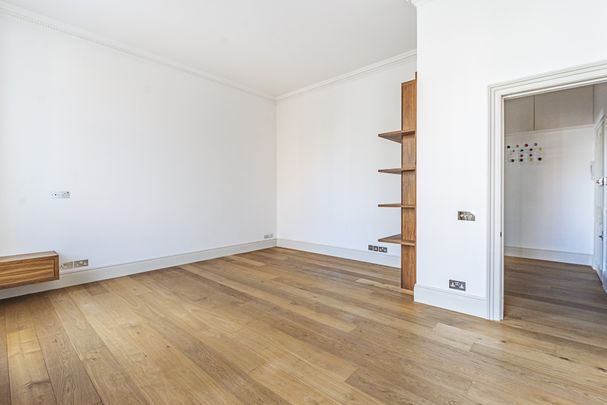 Bolton Gardens, London, SW5 flat to rent - Photo 1