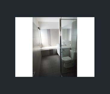 MODERN TWO BEDROOM UNIT IN GEELONG WEST - Photo 5