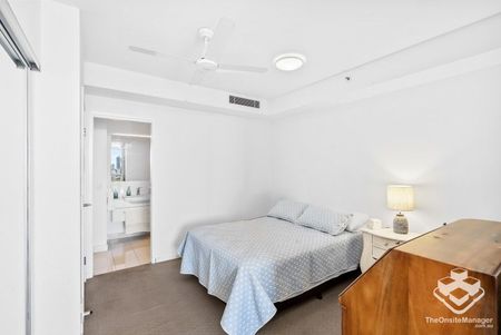 1 BEDROOM UNIT IN THE HEART OF THE BROADWATER - Photo 3
