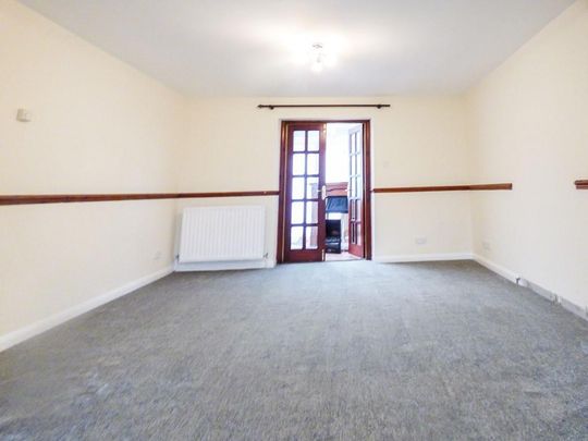 3 bed semi-detached house to rent in DH8 - Photo 1