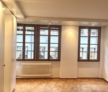 Bel appartement en plein coeur de la Vieille-Ville - Photo 1