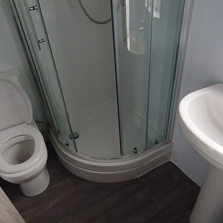 Flat 4, 25 Minny Street, Cathays, Cardiff, CF24 4ES - Photo 3
