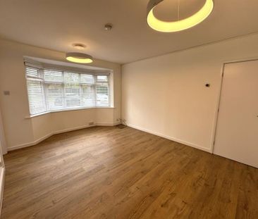1 Bedroom Apartment To Let - Photo 4