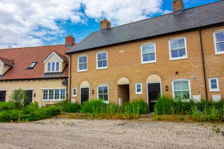 High Quality 2 Bedroom House to Rent in Clare, Suffolk - Photo 2