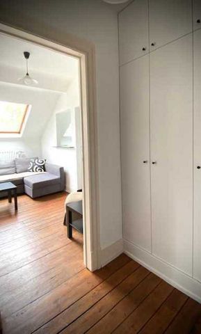 Flat in charming house - for rent - Photo 4