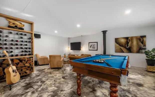 5 Lawrance Grove, - Photo 1