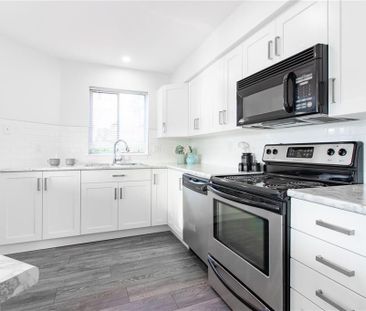 Corner Unit at Uptown - Photo 6