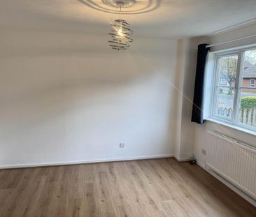 1 bedroom semi-detached house to rent - Photo 3