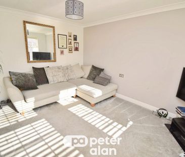 Chichester Close, NEWPORT - Photo 1