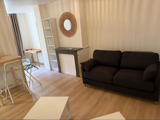 Location Appartement 1 pièce 31m² BORDEAUX 33000 - Photo 1