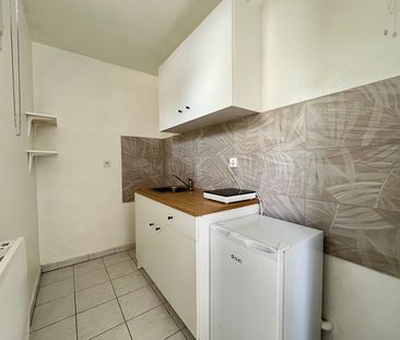 Location Appartement 1 pièce 23m² - Photo 1