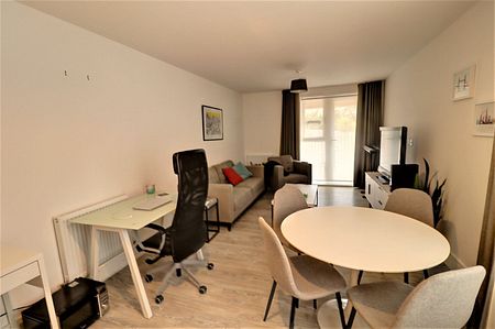 2 bedroom flat to rent, - Photo 3