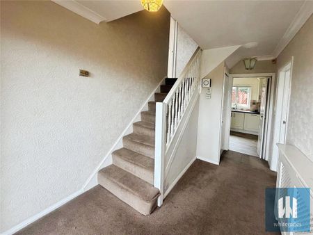 4 bedroom detached house to rent - Photo 2