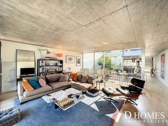 EXCLUSIVE I Contemporary duplex villa with lake view - Photo 1