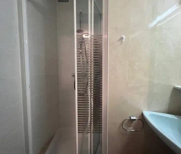 Gelijkvloers appartement met 2 slaapkamers. - Photo 6