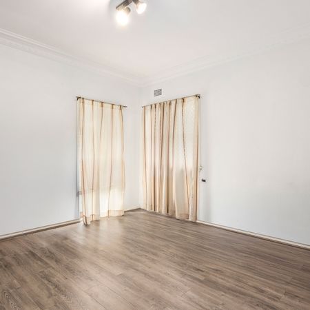 It's Affordable! - Photo 3