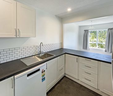 Living Made Easy... - Photo 6