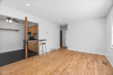 For Lease - 250 Greenwood Avenue, London South, Ontario - Photo 3
