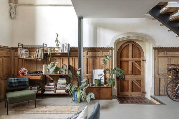 3 bedroom end of terrace house to rent - Photo 1