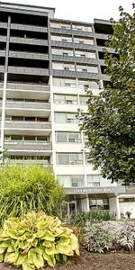 North Shore Towers - Photo 4