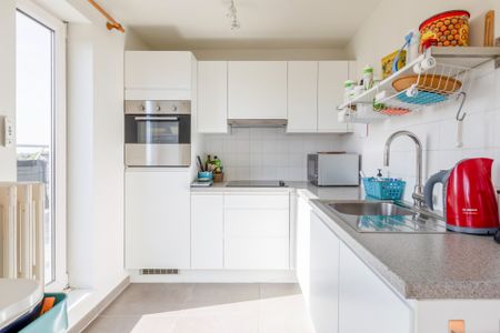 Fijn éénslaapkamer appartement met groot zonneterras. - Photo 4