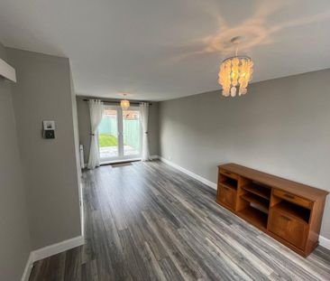2 bedroom house to rent - Photo 2