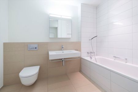 2.5 Zimmer, 75 m², 5. Stock - Foto 3