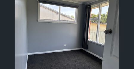 Recently Renovated Three Bedroom Home - Photo 2