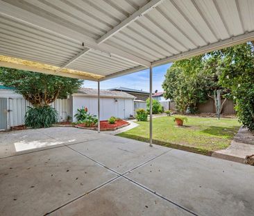 Charming 3-Bedroom Home in the Heart of Auburn!! - Photo 6