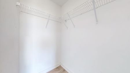 For Lease - 3005 PINE GLEN Road Unit# 508, Oakville, Ontario - Photo 2