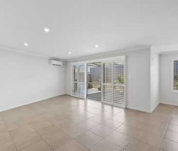 Modern Villa Living with Comfort and Convenience - Photo 3