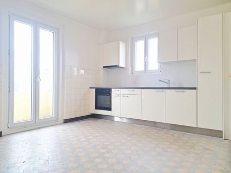 THIENNE 5, 3.5 room apartment with renovated kitchen - Photo 2