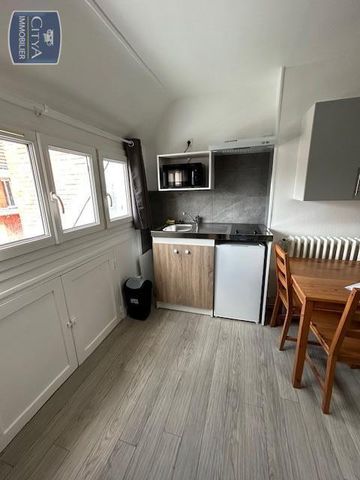 Location Appartement 1 pièce 18m² BEAUVAIS 60000 - Photo 3