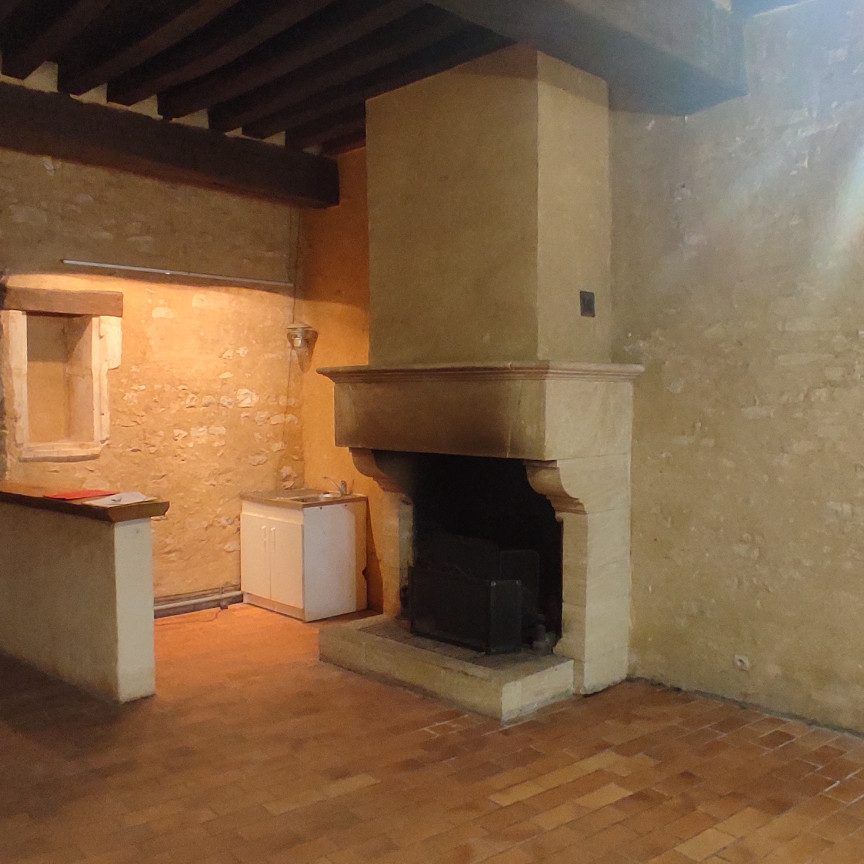 Location Appartement 2 pièces 61m² CHATEAUROUX 36000 - Photo 1