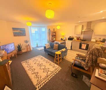 2 bedroom apartment to rent - Photo 5