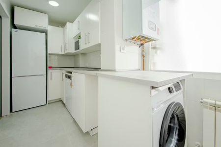 Calle de Villasandino, Madrid, Community of Madrid 28011 - Photo 4