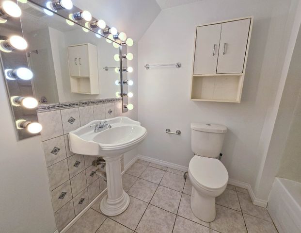 700-003 - MARCHIORO - 9618 101 Avenue - Lower - Photo 1