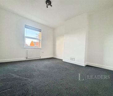 3 bedroom house to rent Mousehold Lane, Norwich, NR7 - Photo 5