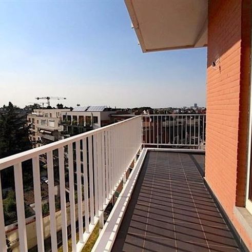 Appartement te huur - Photo 1